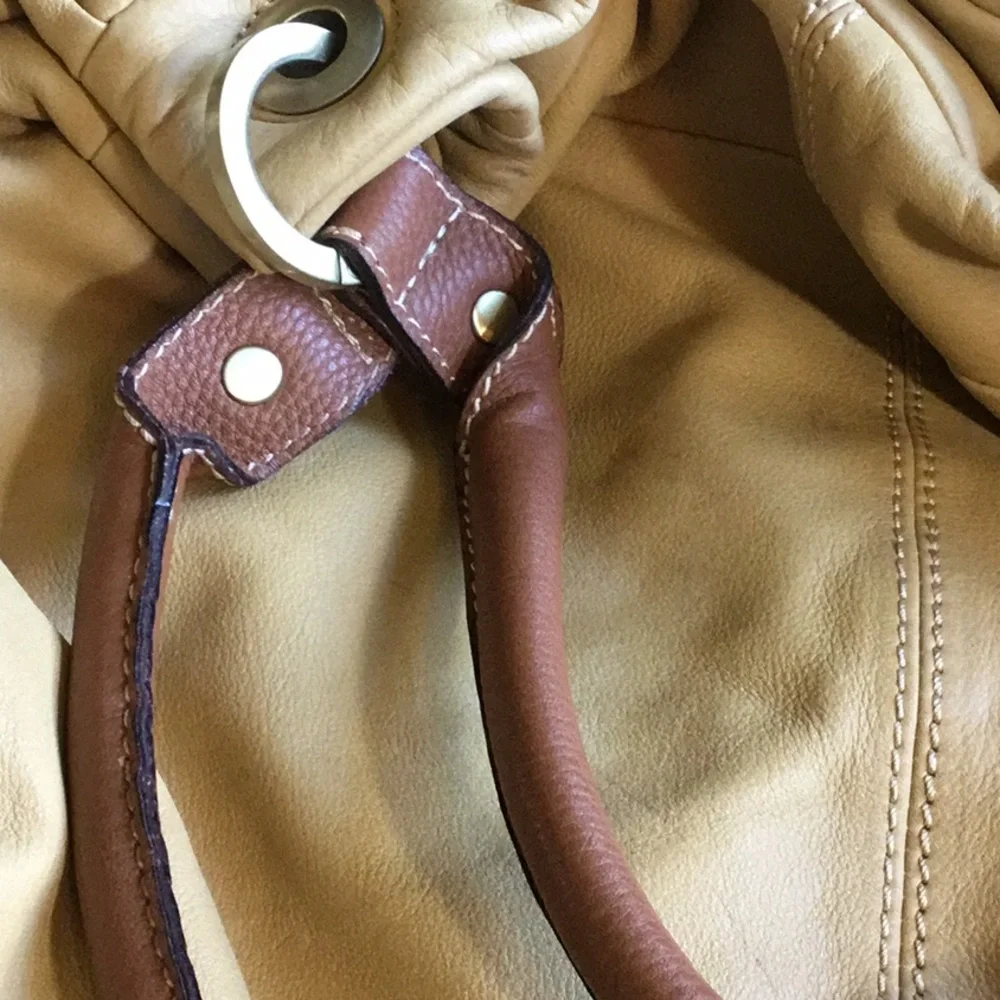 Coldwater Creek Buff Yellow Leather Hobo Bag